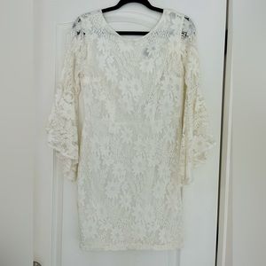 Allure ‘Em In White Lace Bell Sleeve Bodycon Dress